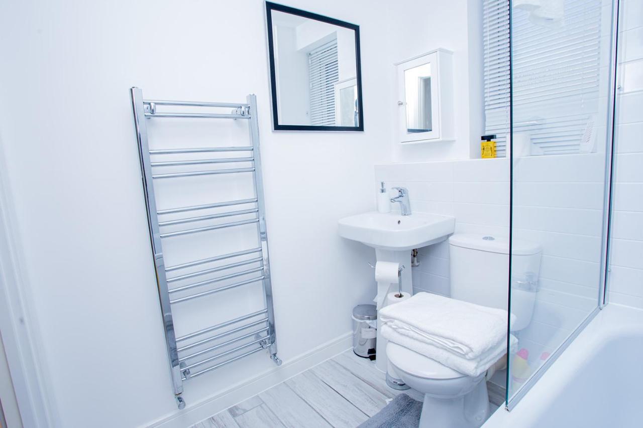 Mills Apartment - Two Bedroom En-Suite Apartment ノーザンプトン エクステリア 写真